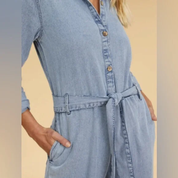 Billabong The Salty Blonde Denim Sunday Uniform
Jumper Women's SZ S retail $150 - Picture 2 of 15